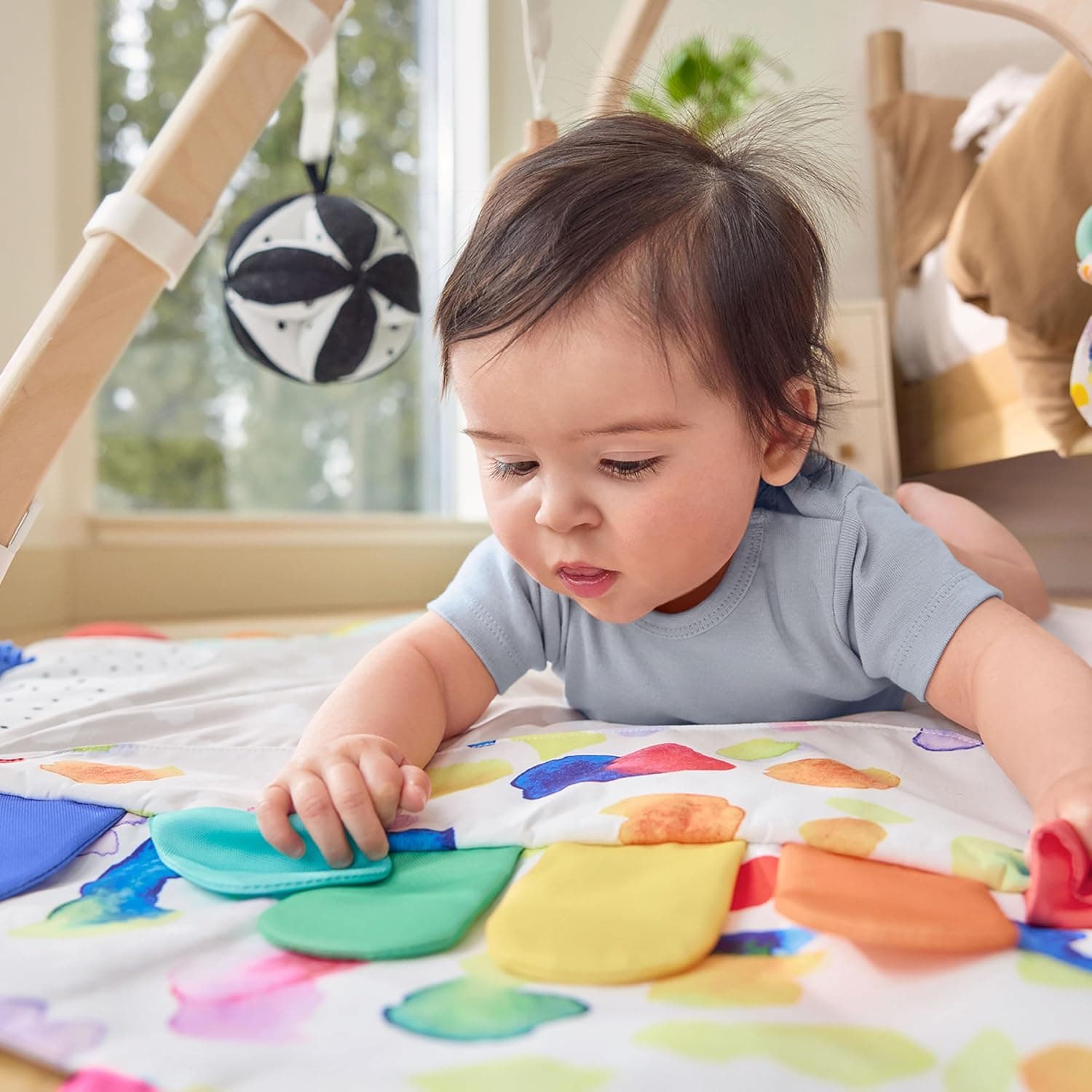Lovevery, The Play Gym, 5-Stage Baby Developmental for Full Year of Play — photo 9